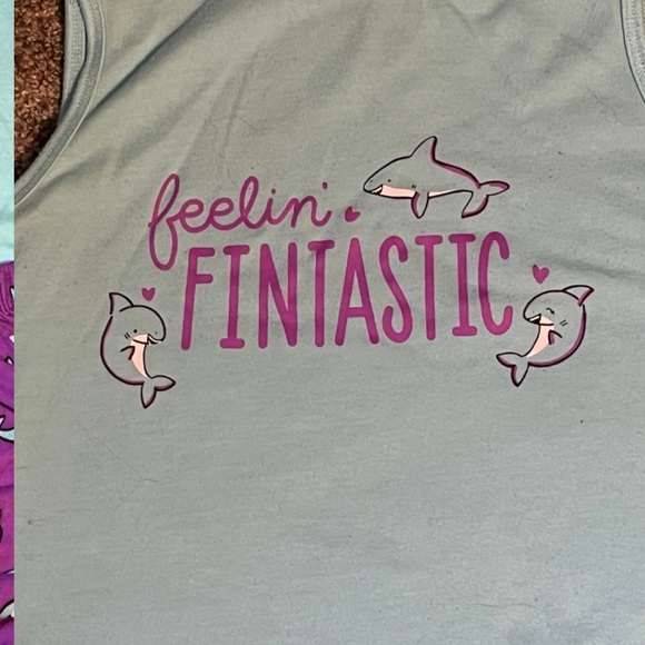 SO Girl's Shark sleeveless top and shorts pjs size 10 1/2 - Picture 3 of 5